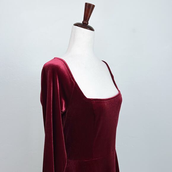 Old Navy Scarlet Velvet Square Neckline Juliet Mini Dress NWT - Picture 6 of 10